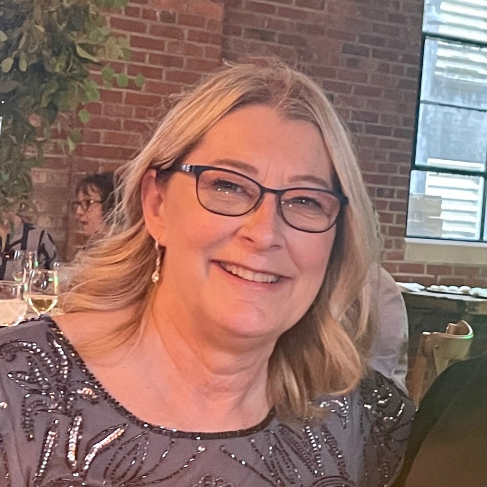 Meet your Posher, Joan